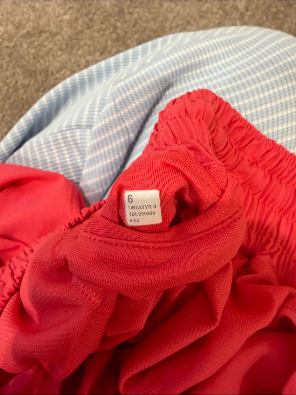 Hot Pink Lululemon Shorts, Size 6 - Picture 4 of 4